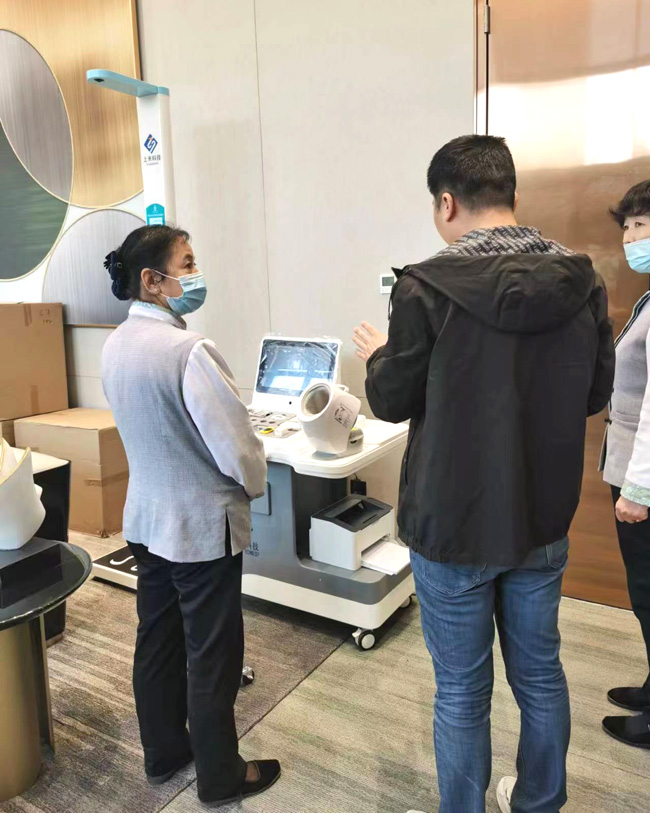 智能體檢一體機